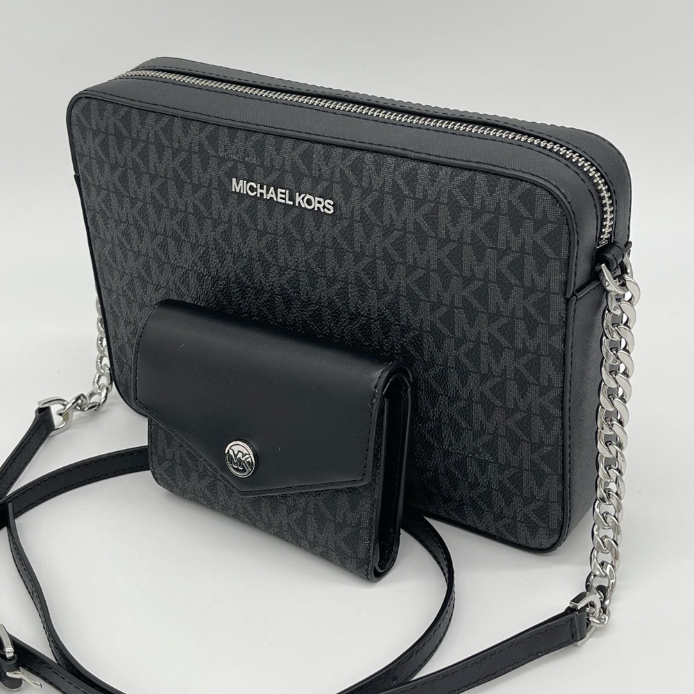 Michael Kors EW Crossbody & Flap Trifold Wallet - Picture 3 of 16